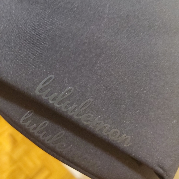 Bras - Picture 4 of 4